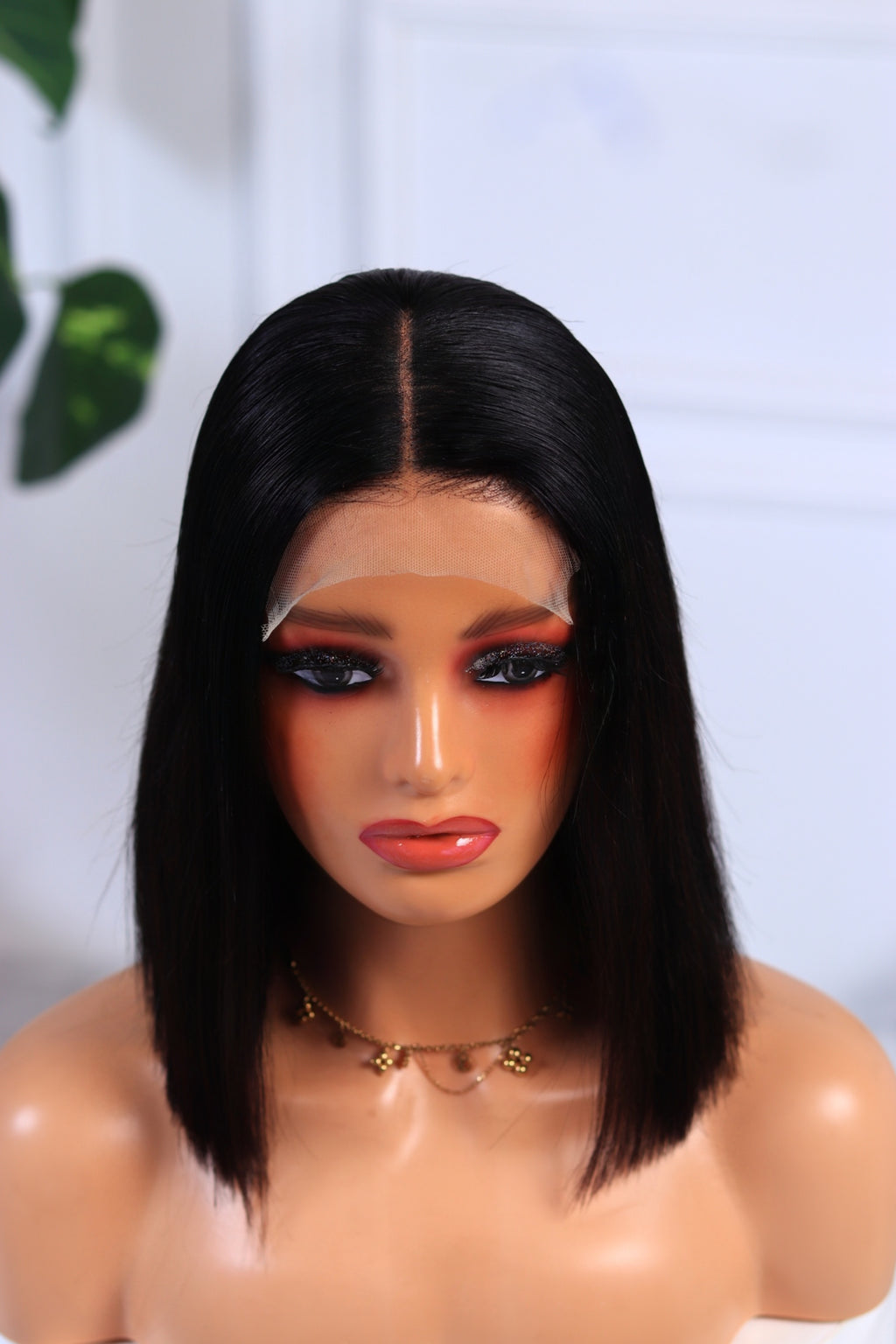 Vietnamese straight Bob 10"
